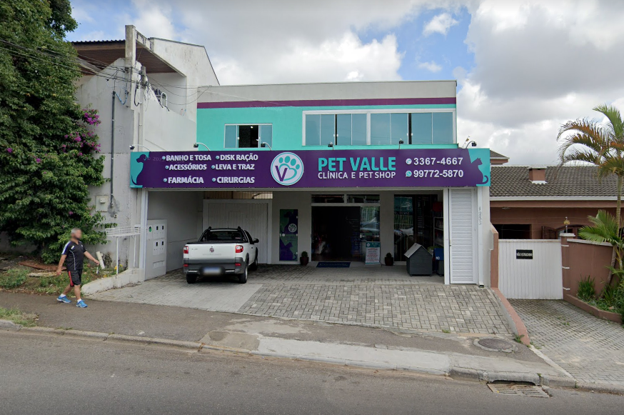 Fachada da Pet Shop Valle no Bairro Alto